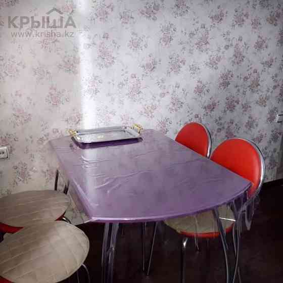 2-комнатная квартира, 45 м², 3/3 этаж посуточно, Бауржан Момышулы 39 — Момышулы Валиханова Семей