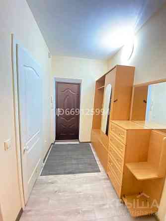 1-комнатная квартира, 40 м², 6/9 этаж посуточно, мкр Аксай-1А 32 — Момышулы Алматы