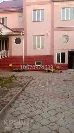 12-комнатный дом на длительный срок, 500 м², 8 сот., мкр Таусамалы 18 Алматы