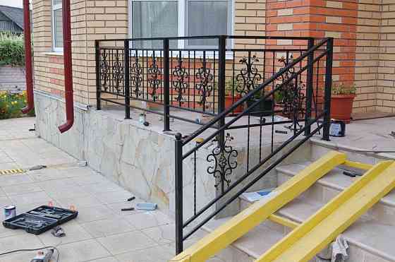 Сварщик,навесы перила лестницы навес забор ограждения беседки решетки Алматы