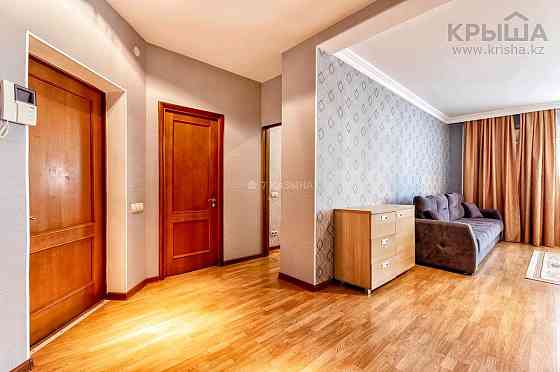 3-комнатная квартира, 130 м², 6/10 этаж посуточно, Кунаева 14 — Мангилик Ел Астана