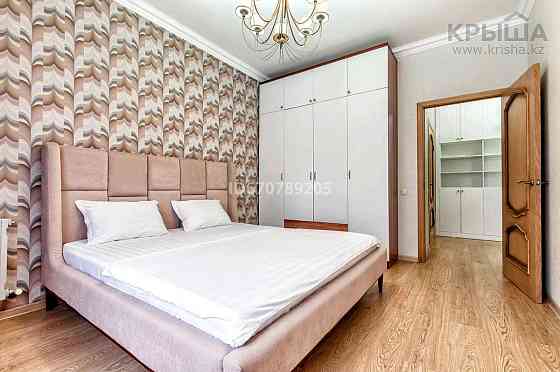 3-комнатная квартира, 105 м², 3/10 этаж посуточно, Д. Кунаева 35 Астана