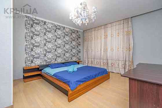 3-комнатная квартира, 120 м² посуточно, Байтурсынова 3 Астана