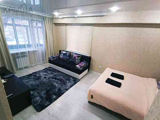 1-комнатная квартира, 35 м², 2/5 этаж посуточно, улица Казахстан 95 Усть-Каменогорск