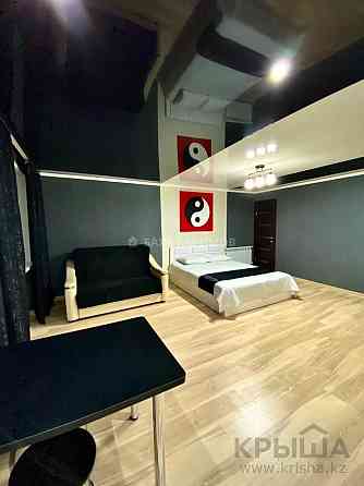 1-комнатная квартира, 30 м² по часам, Бухар жырау 48 Караганда