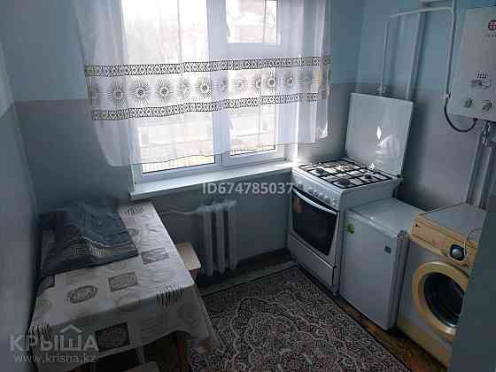 2-комнатная квартира, 45 м², 3/4 этаж посуточно, проспект Республики 45 Шымкент