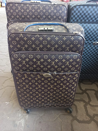 Качественные, современные кожаные чемоданы Шымкент - изображение 1