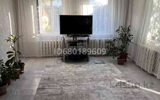3-комнатный дом, 80 м², 6 сот., 2 линия Семей