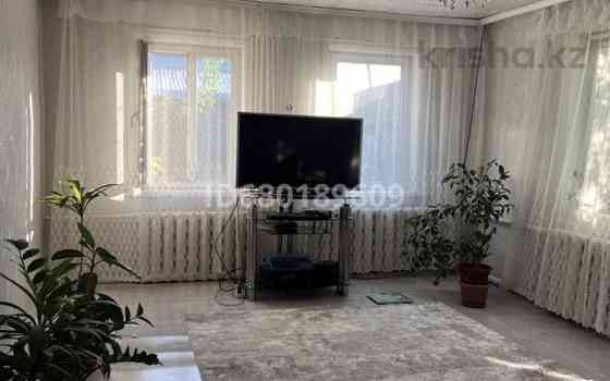 3-комнатный дом, 80 м², 6 сот., 2 линия Семей