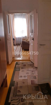 4-комнатный дом, 72 м², 5 сот., 11-й микрорайон, Проезд Перова 140 — Валиханова Шымкент - изображение 7
