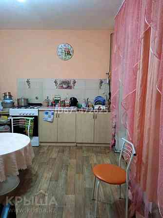 4-комнатный дом, 80 м², 5 сот., мкр Орбита-1 Ухтомского 14 — Ухтомского - Семятовой Алматы
